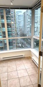 1 bedroom coal harbour view - Photo 4