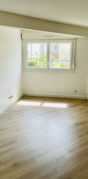 Studio - 25 m2 - Parking - Proche Centre Ville - Photo 1