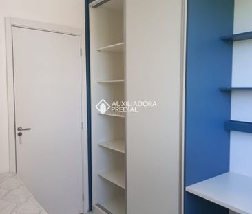 Apartamento com 2 quartos e 45m² para alugar em Tristeza, Porto Ale... - Foto 1