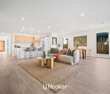 Modern Elegance Meets Everyday Functionality - Photo 3