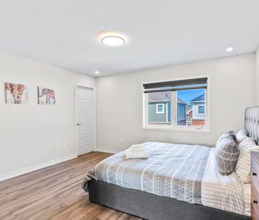 For Lease - 11 Eckford Lane, Brampton, Ontario - Photo 3