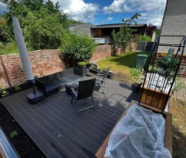 Attraktive 3 ZKB Wohnung mit Gartenanteil und Terrasse - Photo 1