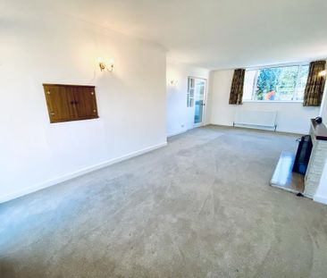 3 bedroom detached house to rent - Photo 2