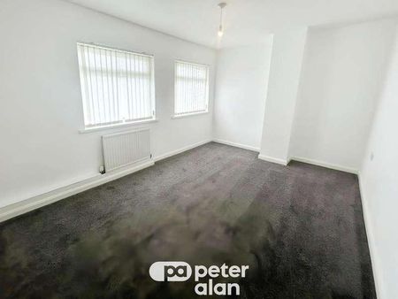 Bryn Teg, Neath, SA11 - Photo 2