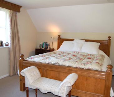 3 bedroom detached house to rent - Photo 5