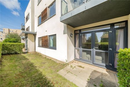 2 bedroom apartment to rent - Photo 3