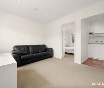 One Bedroom Apartment - Photo 5