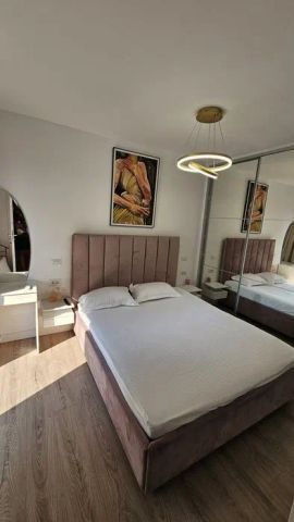 Studio 2 camere lux de inchiriat pe termen lung - Photo 3