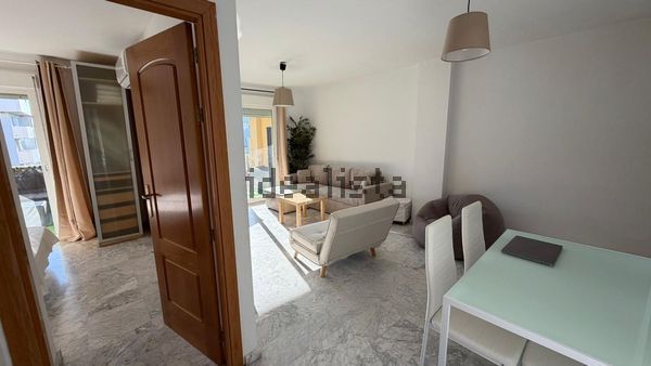 Alquiler de piso en Calle San Miguel - Photo 1