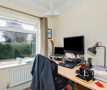 3 bedroom semi-detached house to rent - Photo 2