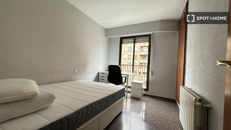valencia, Valencian Community 46021 - Photo 5