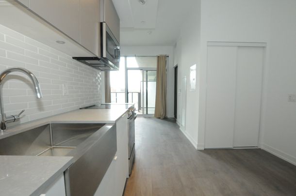 For Lease - 270 Dufferin Street Unit# 415, Toronto, Ontario - Photo 1