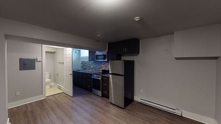 Laurier Apartments - Photo 2