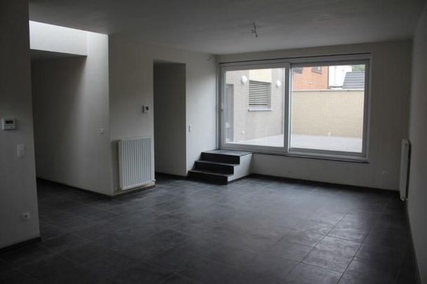 Appartement te huur - Foto 1