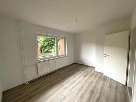 Gut geschnittene 3-Zimmer-Wohnung mit Balkon in Aurich-Sandhorst! - Photo 5