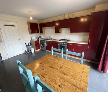 4 bedroom terraced house to rent - Photo 6