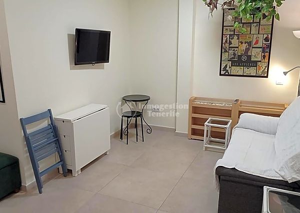 For rent in El Medano 2 bedroom apartment