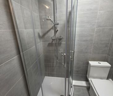 Room in a Shared House, Charlton Lane, SE7 - Photo 5