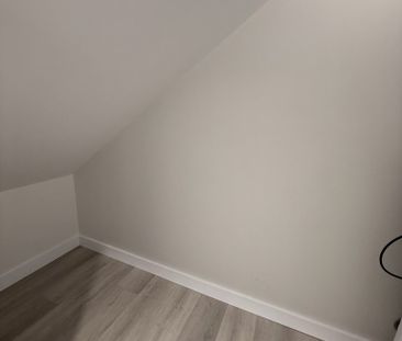 For Lease - 237 Benninger Drive, Kitchener, Ontario - Photo 4