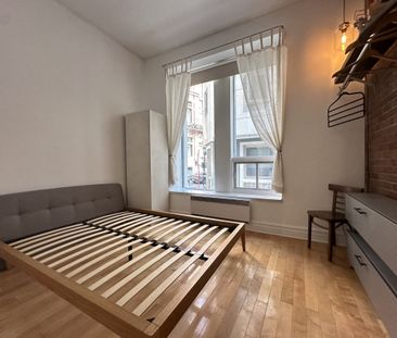 Studio historique des années 1800 dans le Vieux-Montréal avec terra... - Photo 6