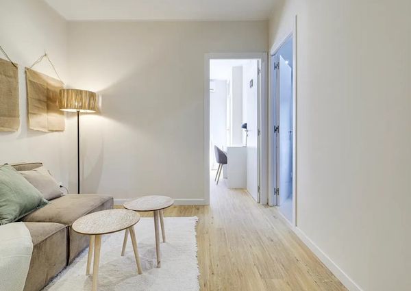 Avinguda de les Drassanes, Barcelona, Catalonia 08001