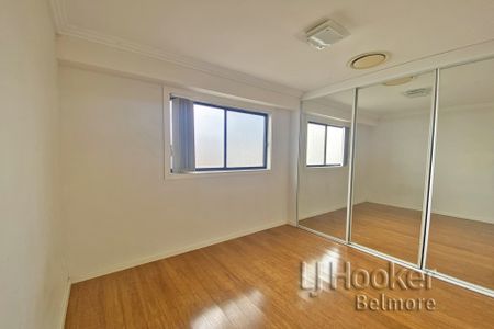 Modern 4 bedroom Duplex - Photo 5