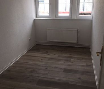 Helle und gepflegte 3,5-Zimmerwohnung mit Balkon und Garten - Photo 2