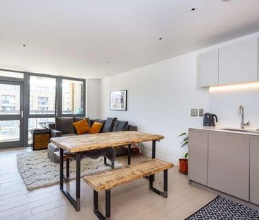 Canalside Square, London, N1 - Photo 2