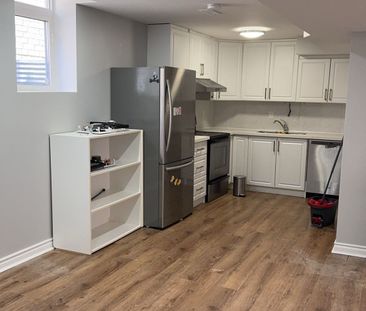 For Lease - 4 Shell Court Unit# basement, Richmond Hill, Ontario - Photo 3