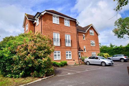 Alsager, Clements Mead, Leatherhead, Surrey, KT22 7FN - Photo 5