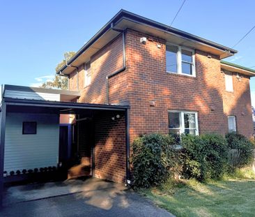 Conveniently Located Family Home - Photo 3