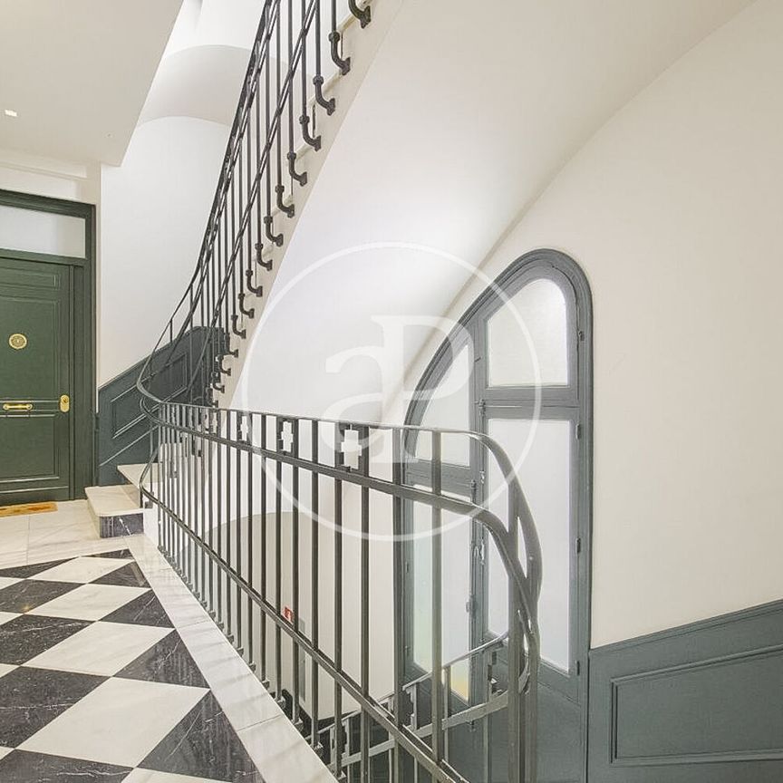 Flat for rent in Recoletos (Madrid) - Photo 1
