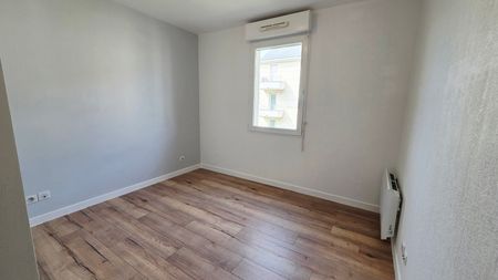 Location Appartement 2 pièces 49m² ST JEAN DE BRAYE 45800 - Photo 2