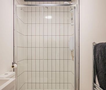 1 bedroom house of multiple occupation to rent - Photo 2