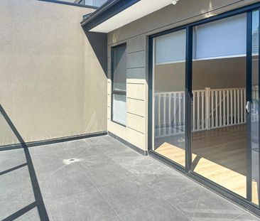 POSITION PERFECT! - Photo 6