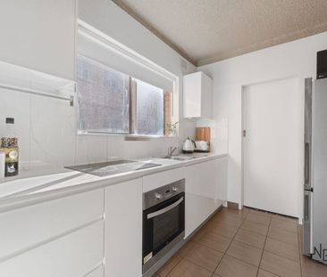 Spacious Two-Bedroom Apartment in a Convenient Mortdale Location - Photo 5