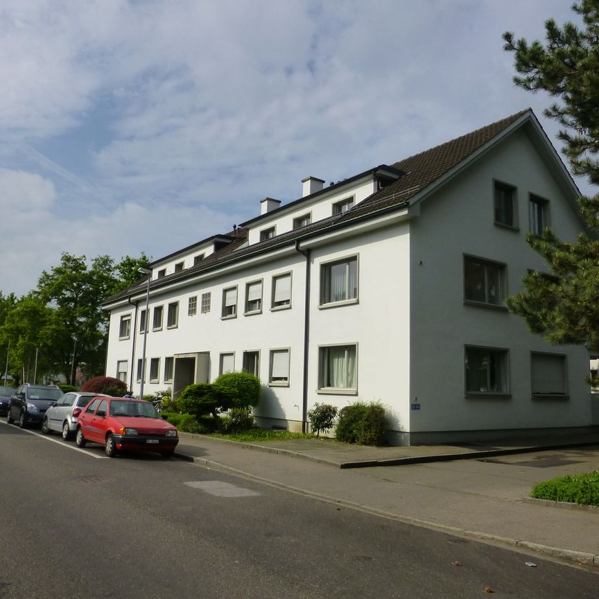 Dachwohnung in Riehen - Foto 1