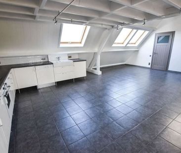 Appartement te huur in Moeskroen voor € 800 met 1 slaapkamer - Foto 1