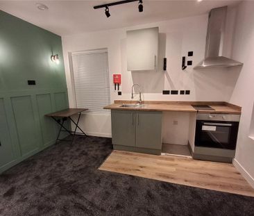 Studio to rent - Photo 3