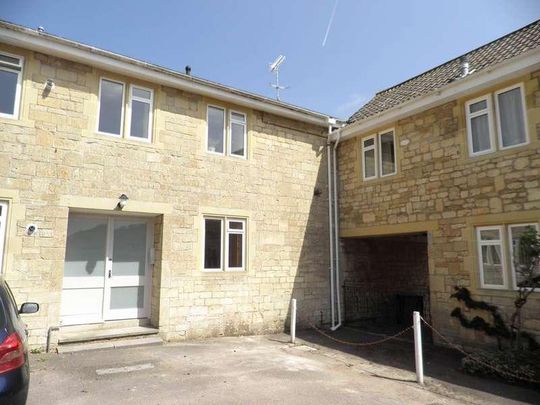 St Michaels Court, Monkton Combe, Bath, BA2 - Photo 1