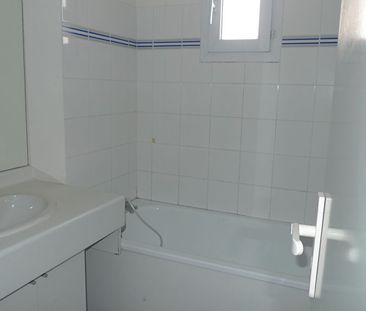 P1 BIS AVEC CLIMATISATION ET PARKING - PROCHE JARDILAND, - Photo 3