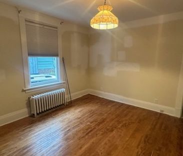 35 William St Orillia | $1950 per month | Plus Hydro - Photo 4