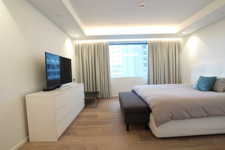 City Suites, Chapel Street, Manchester - Photo 5