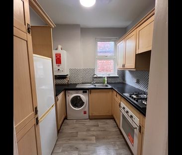 2 Bed Flat, Lowlands Road, HA1 - Photo 5