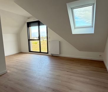 Location Appartement 4 pièces 124m² - Photo 4