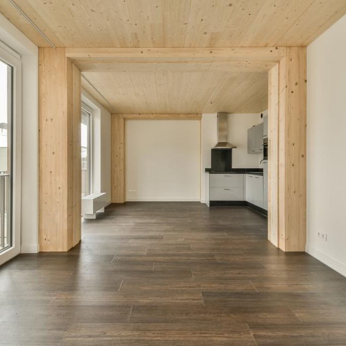 Appartement te huur: Distelweg 237 1031 HD Amsterdam - foto 1