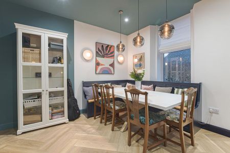 4 bedroom terraced house to rent - Photo 5