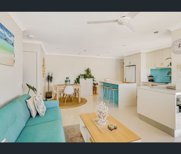 OCEAN VIEWS - SUMMER BREEZES - Photo 1