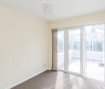2 bedroom detached bungalow to rent - Photo 1