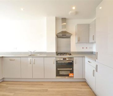 5 bedroom semi-detached house to rent - Photo 5